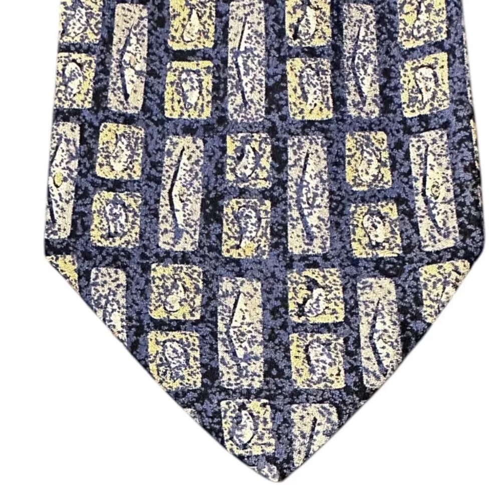 Men’s tie
